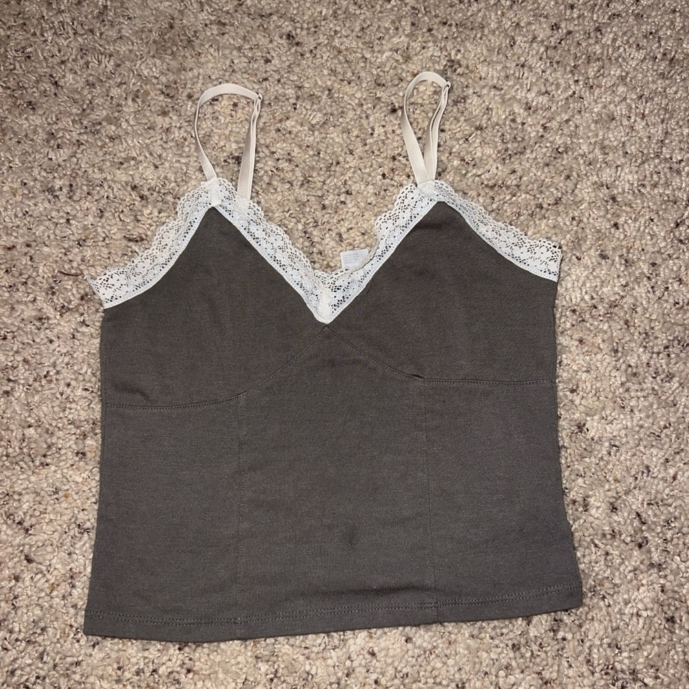 divided brand tank top size xs